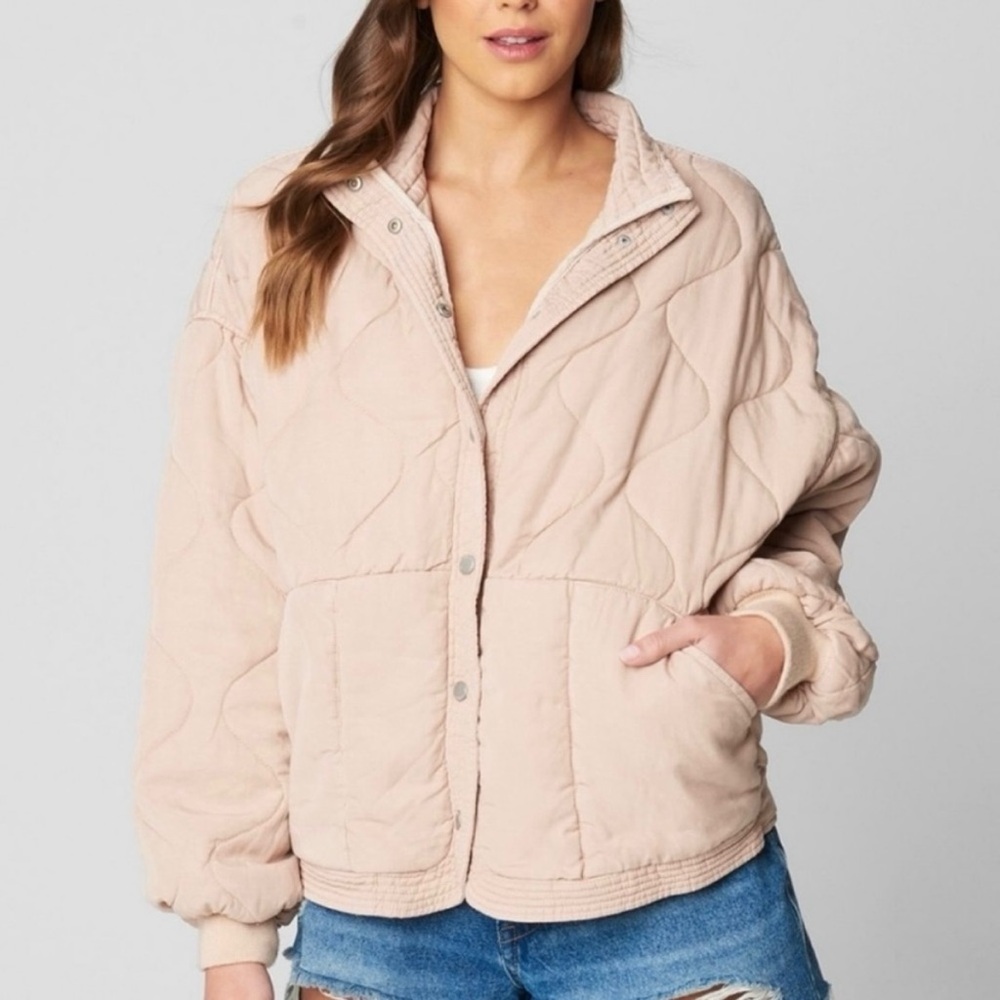 BLANKNYC Pink Drop Shoulder Oversized Casual
Comfy Cozy Quilted jacket